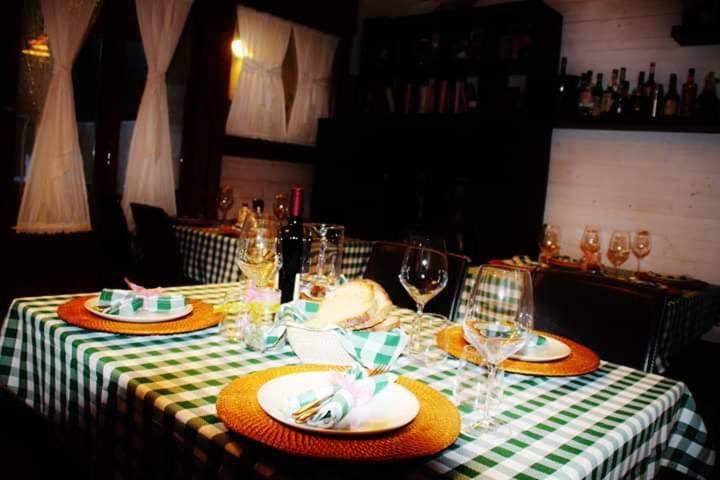 The Holiday House 호텔 산테라모 인 콜레 외부 사진