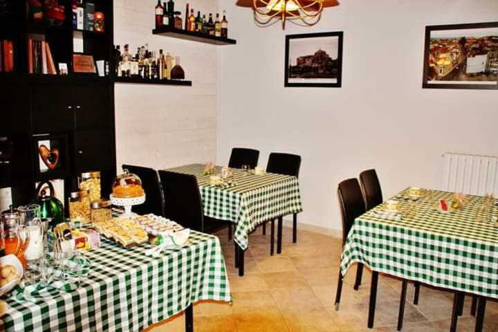 The Holiday House 호텔 산테라모 인 콜레 외부 사진